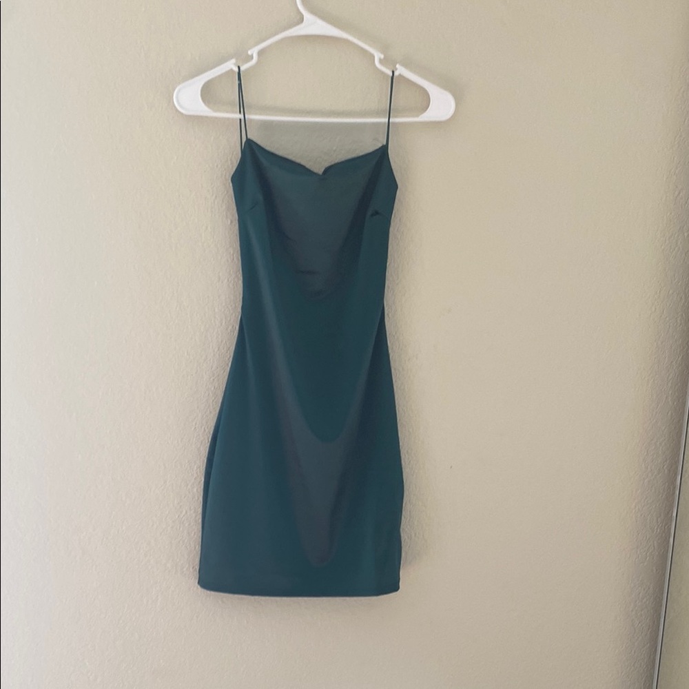 Elegant green Spaghetti Strap Dress